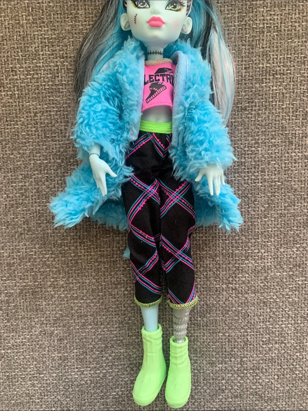 Monster High Creepover Party Frankie Stein Sleepover Doll